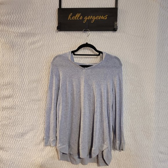 SUNDAY GREY LONG SLEEVE KNIT HOODIE SIZE L - Picture 1 of 9